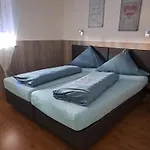 Zentrum Nauerz *