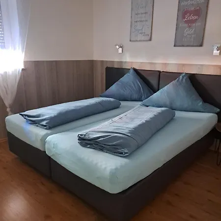 Zentrum Nauerz *