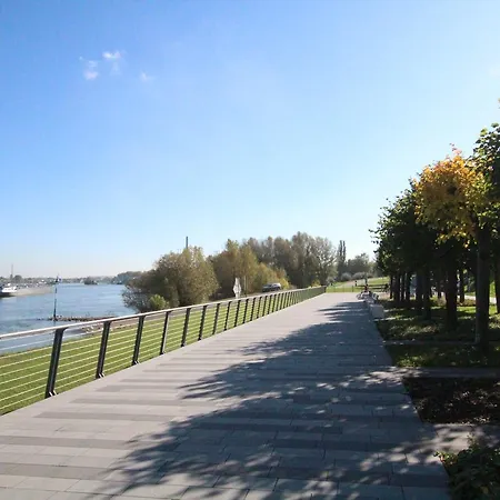 Zentrum Nauerz Wesseling