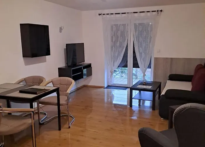 Zentrum Nauerz ווסלינג